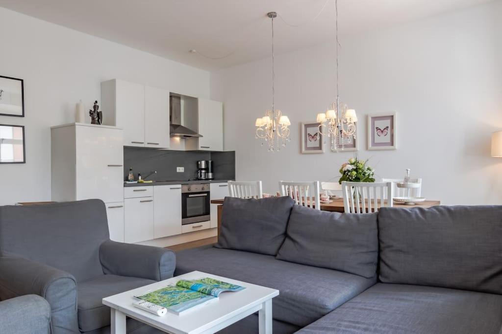 Ferienwohnung Rodtsches Palais 6 Meersburg Esterno foto